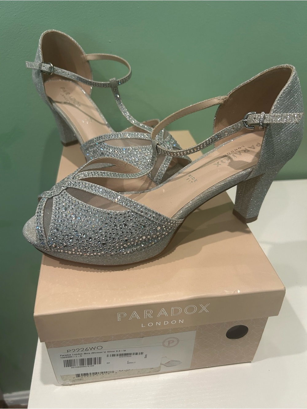 Paradox London women’s size 8.5 wide width Silver glitter heels